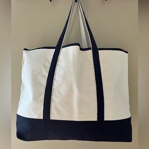 Black and White Canvas Tote Bag. NEW
